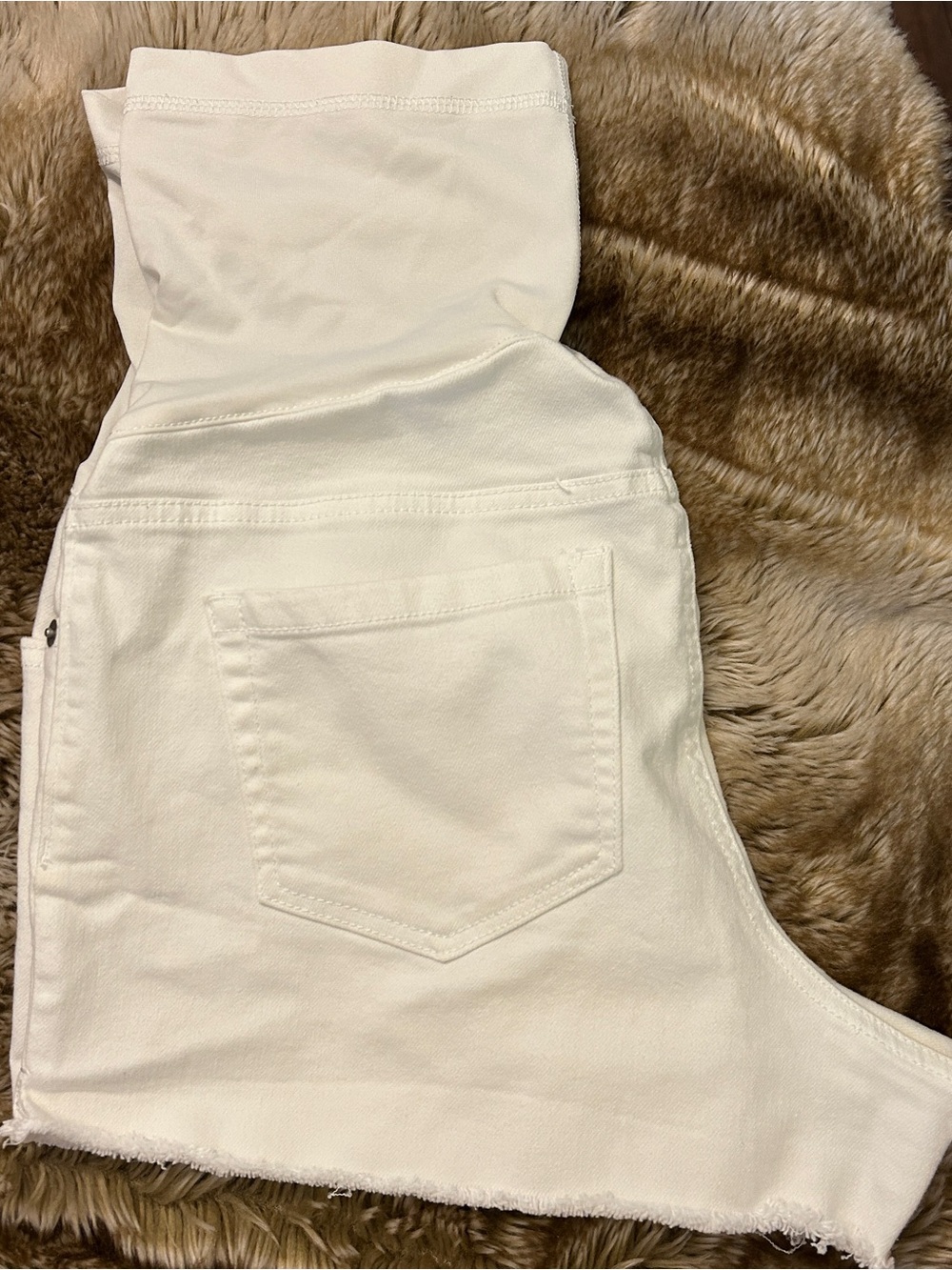 Liz Lange White Denim Jean Shorts